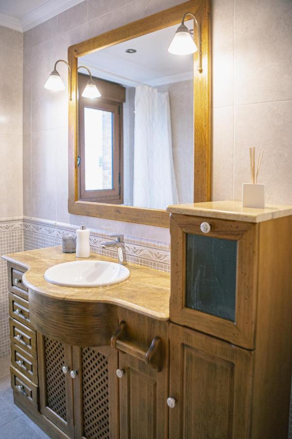 Alojamiento Urabain Apartman Allo Kültér fotó