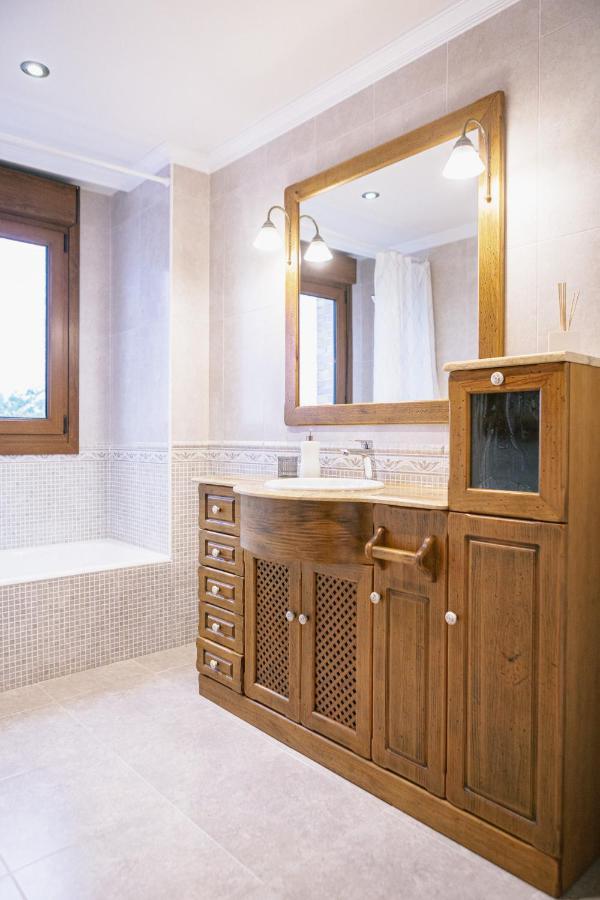 Alojamiento Urabain Apartman Allo Kültér fotó
