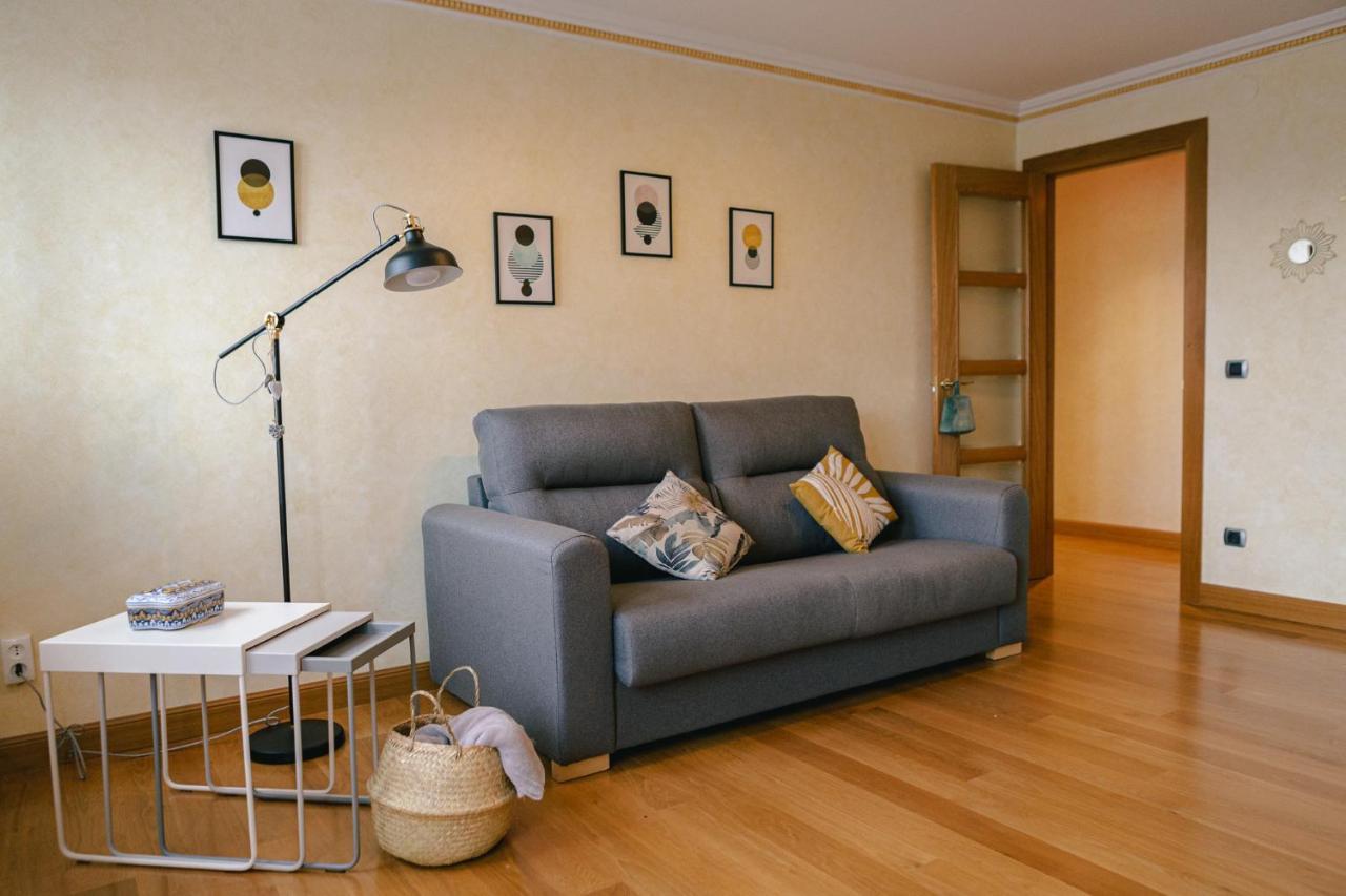 Alojamiento Urabain Apartman Allo Kültér fotó