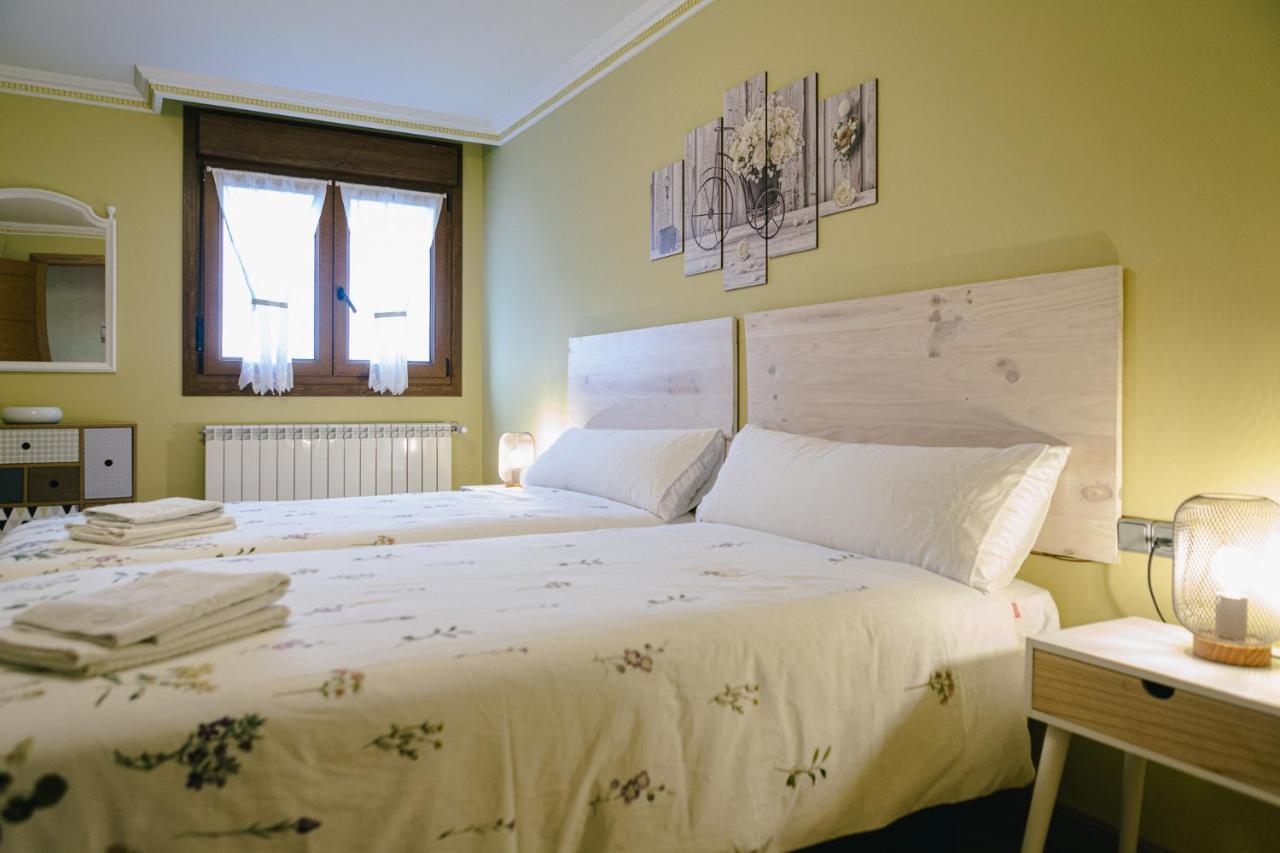 Alojamiento Urabain Apartman Allo Kültér fotó